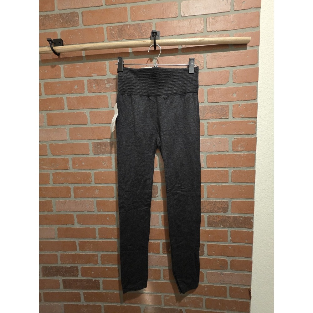 new directions‎ Leggins L/XL NEW W TAG.    BIN25